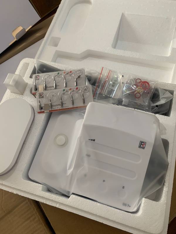 Máy cạo vôi răng MaxPiezo 7+