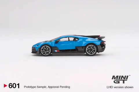 #601 Bugatti Divo Blu Bugatti