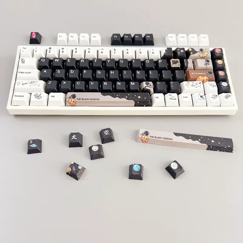 143Keys Astronaut V2 Keycaps - Cherry