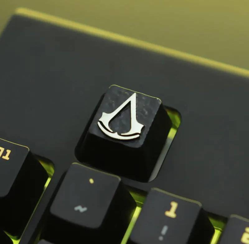 Assassin's Creed - Silver - Zinc-plated Aluminum Artisan R4 Keycaps