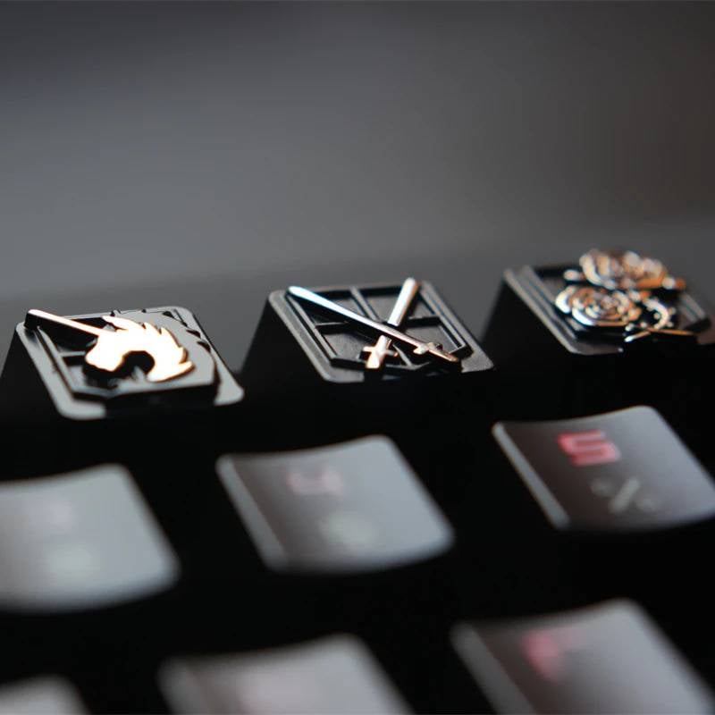 Zinc-plated Aluminum Artisan R4 Keycaps - Attack on Titan 4pcs Set