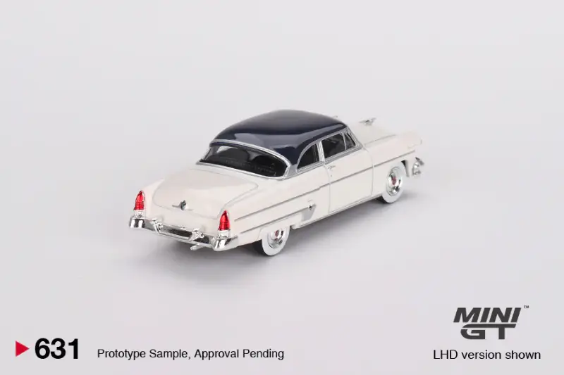 #631 Lincoln Capri 1954 Arctic White/Atlantic Blue