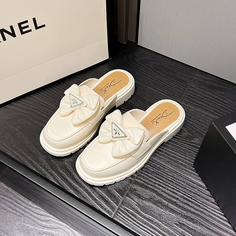 Sandal Sepatu