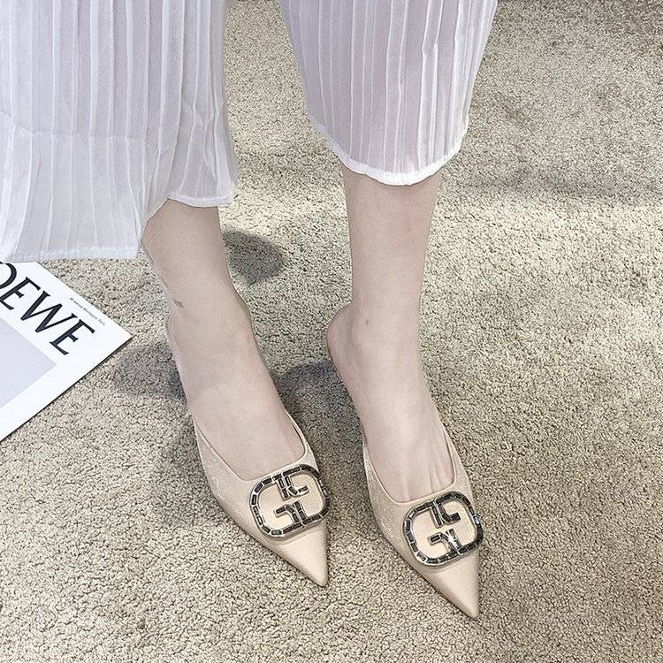 Heels Premium