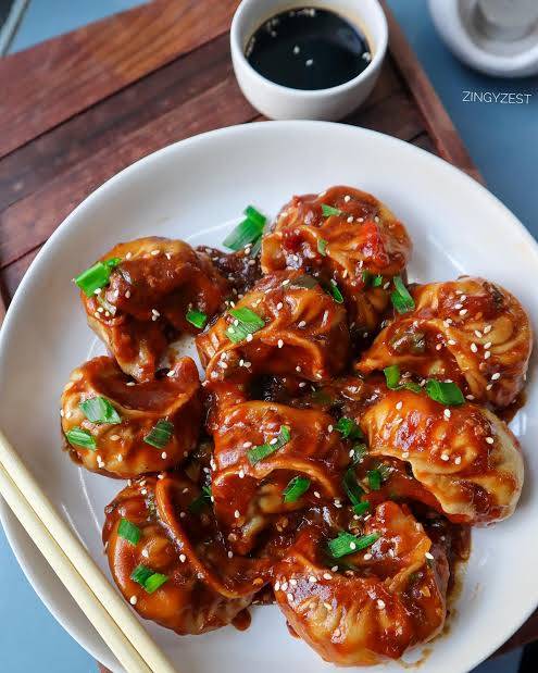 Chicken chilli momo