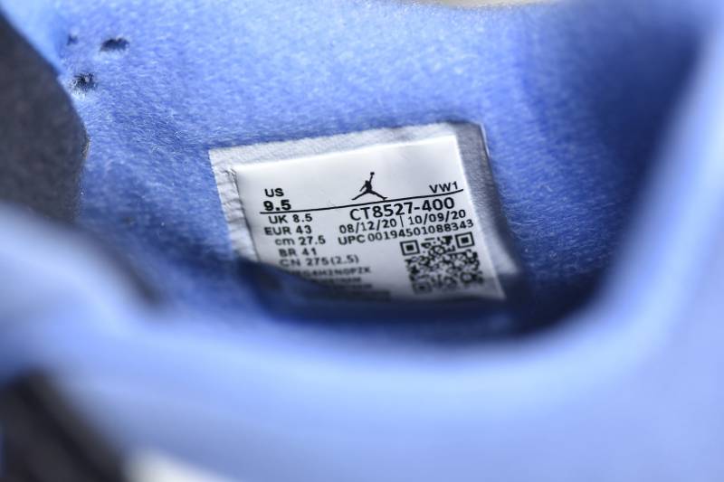Jordan 4 Retro
University Blue