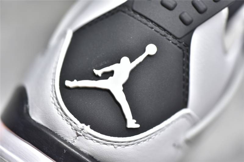 Jordan 4 Retro Military Black