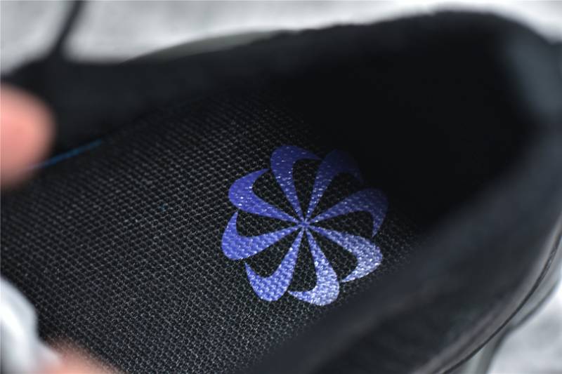Nike Air Max Scorpion FK
Triple Black