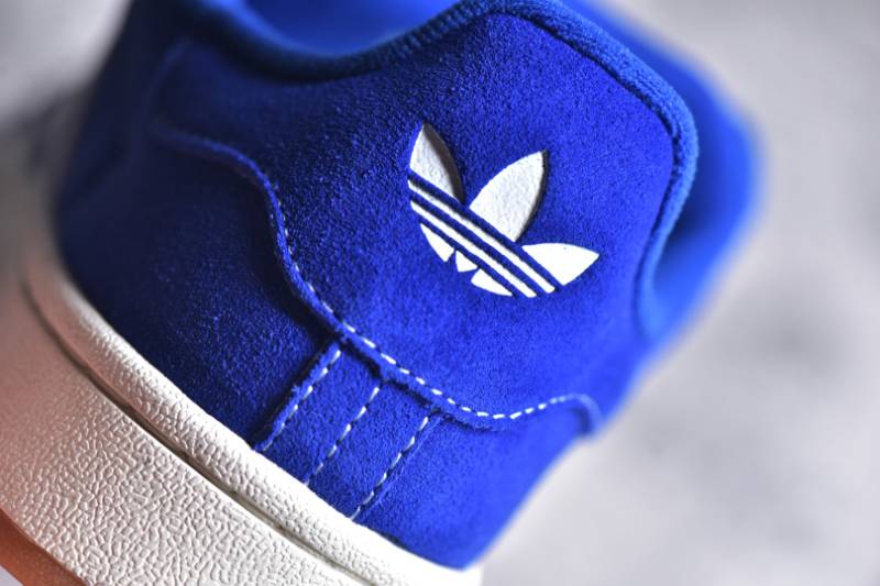 Adidas Campus 00s
Lucid Blue Cloud White