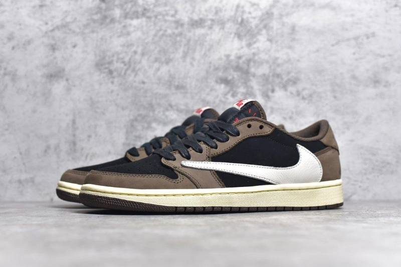 Jordan 1 Retro Low OG SP
Travis Scott Mocha