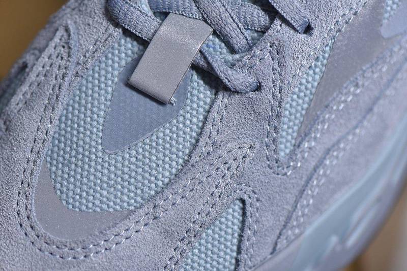 Adidas Yeezy Boost 700 V2
Hospital Blue