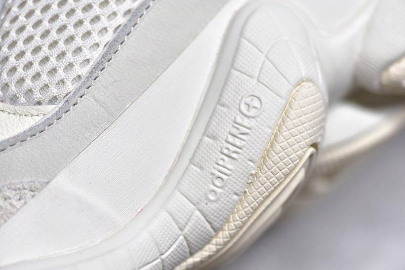 Adidas Yeezy 500
Bone White