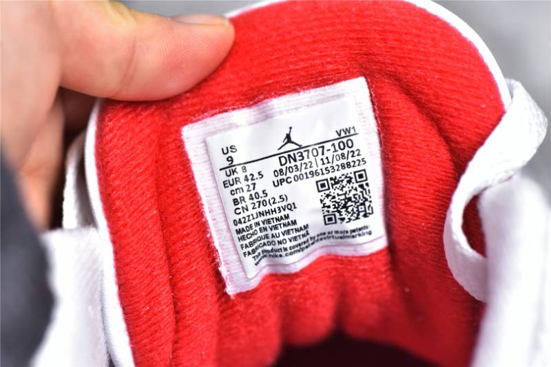 Jordan 3 Retro
White Cement Reimagined