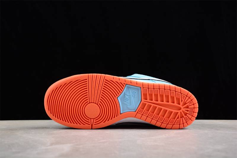 Nike SB Dunk Low
Club 58 Gulf