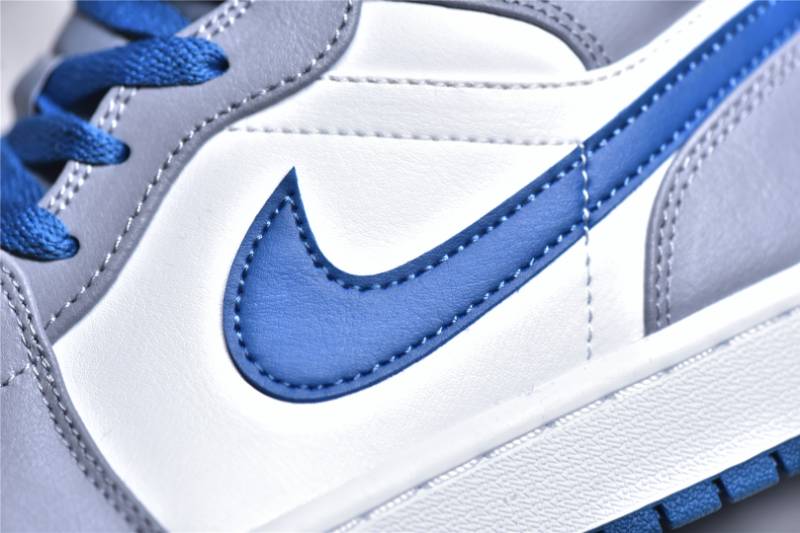 Jordan 1 Mid
True Blue