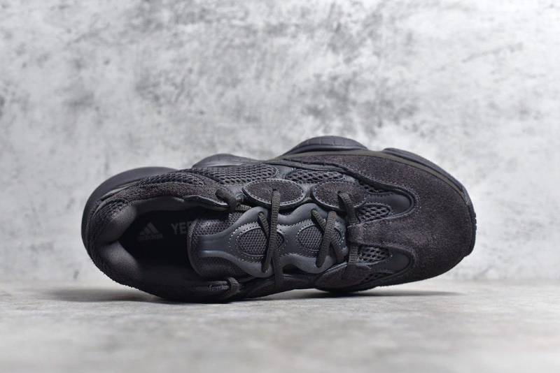 Adidas Yeezy 500
Utility Black