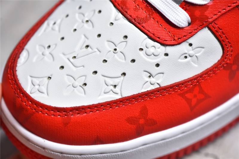 Louis Vuitton Nike Air Force 1 Low
By Virgil Abloh White Red