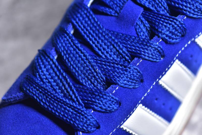 Adidas Campus 00s
Lucid Blue Cloud White