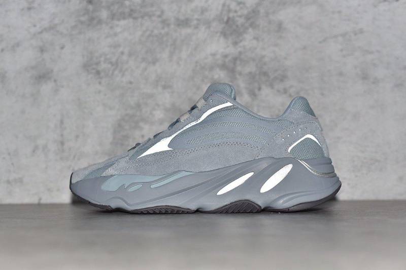 Adidas Yeezy Boost 700 V2
Hospital Blue