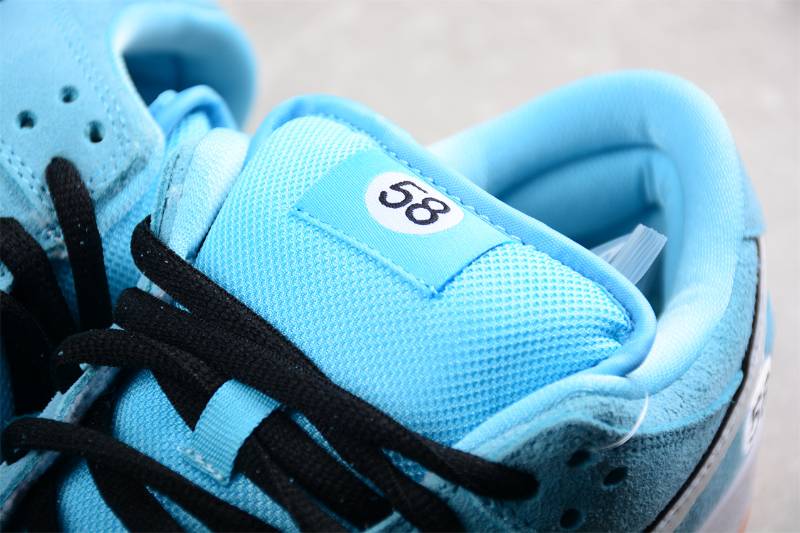 Nike SB Dunk Low
Club 58 Gulf