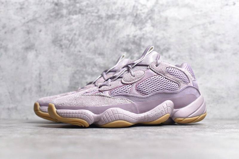 Adidas Yeezy 500
Soft Vision
