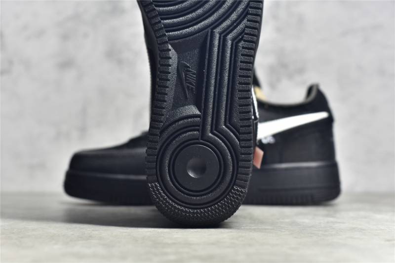 Nike Air Force 1 Low
Off-White Black White