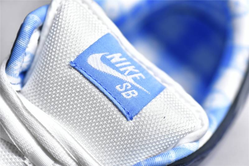 Nike SB Dunk Low
Concepts Blue Lobster