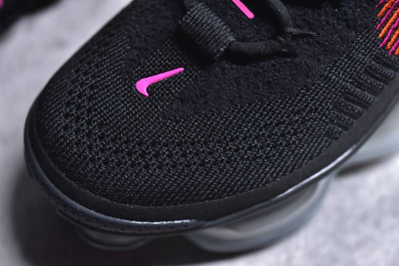 Nike Air Max Scorpion FK SE
Black Fireberry