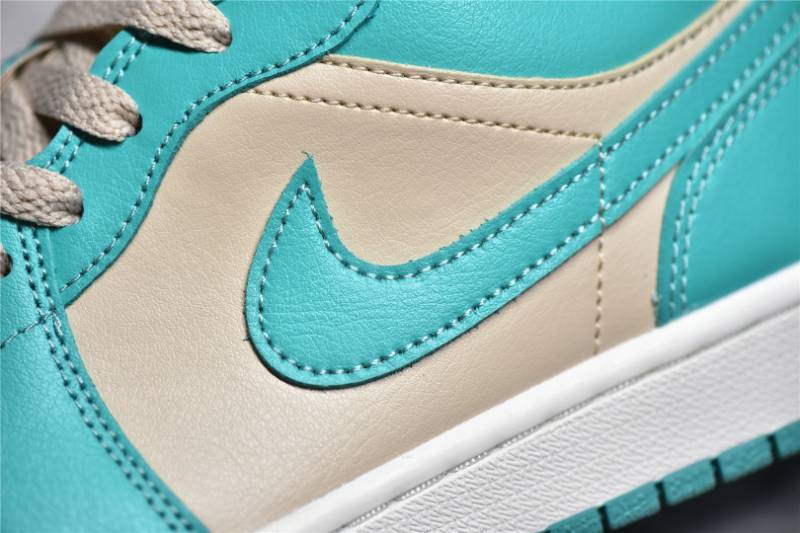 Jordan 1 Low
Tropical Teal