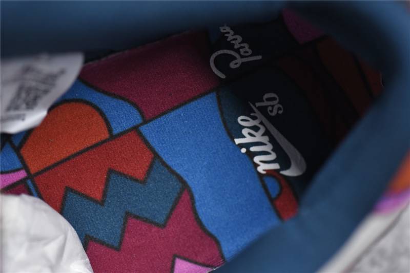 Nike SB Dunk Low Pro
Parra Abstract Art