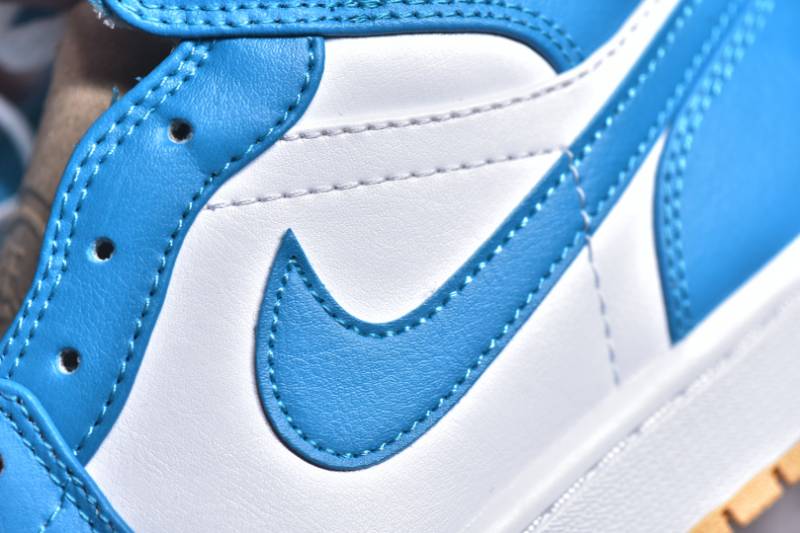 Jordan 1 Mid
Aquatone