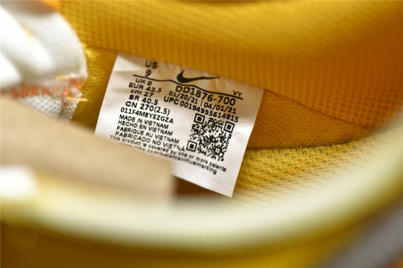 Nike Air Force 1 Low
Off-White ICA University Gold