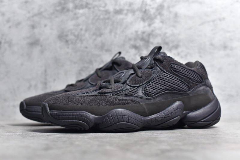Adidas Yeezy 500
Utility Black