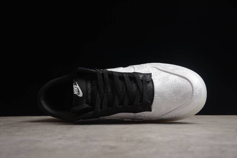 Nike Dunk Low
CLOT Fragment White