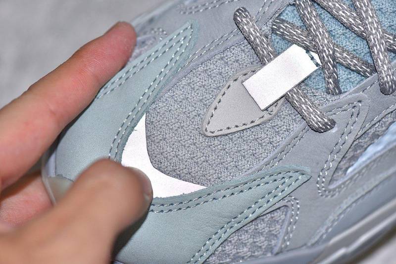 Adidas Yeezy Boost 700 V2
Inertia
