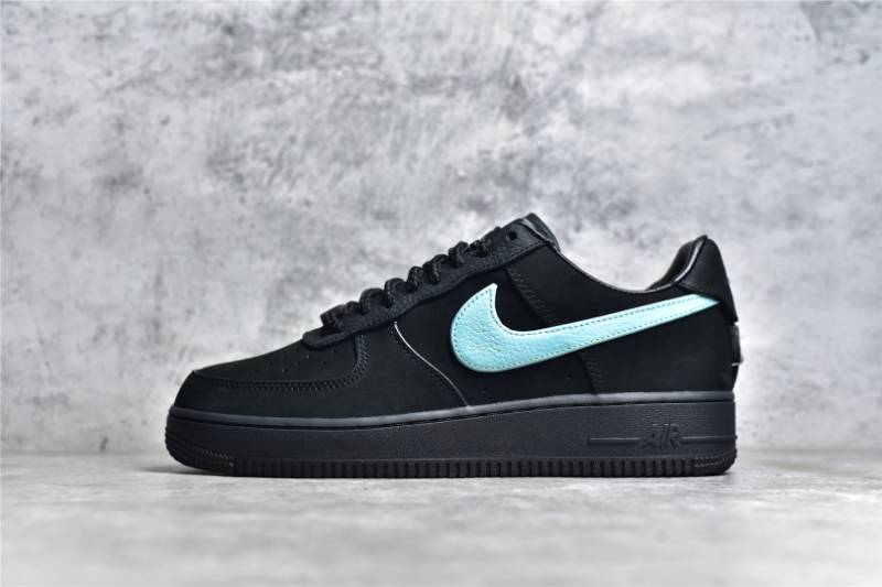Nike Air Force 1 Low
Tiffany & Co.