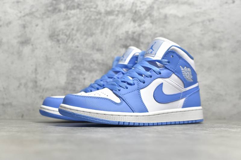 Jordan 1 Retro High OG
University Blue