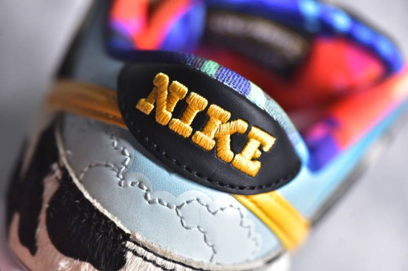 Nike SB Dunk Low
Ben & Jerry's Chunky Dunky