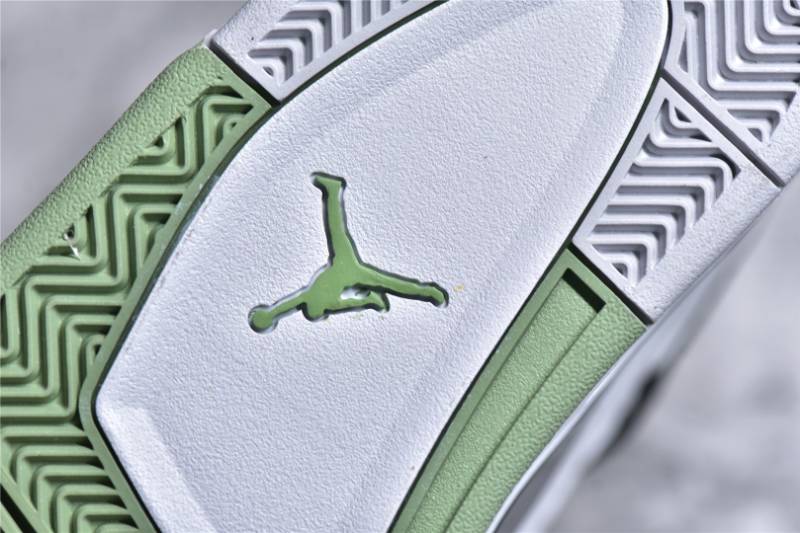 Jordan 4 Retro Seafoam