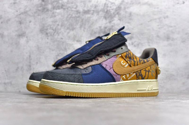 Nike Air Force 1 Low
Travis Scott Cactus Jack