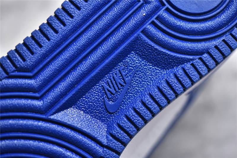 Louis Vuitton Nike Air Force 1 Low
By Virgil Abloh White Royal