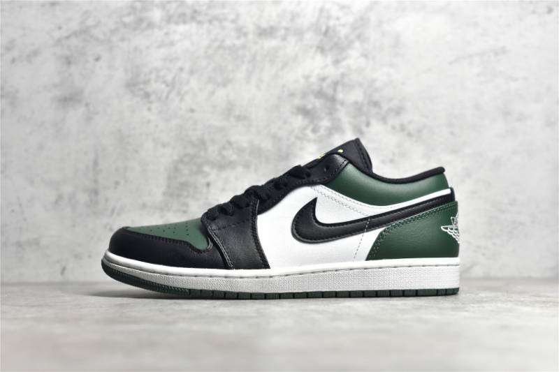 Jordan 1 Low
Green Toe