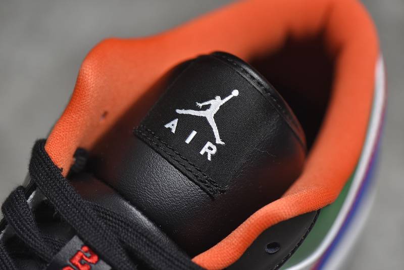 Jordan 1 Low
Multi-Color Black Toe