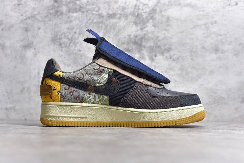 Nike Air Force 1 Low
Travis Scott Cactus Jack