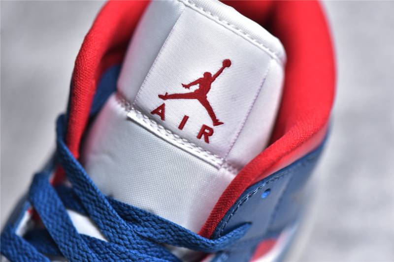 Jordan 1 Mid
French Blue Gym Red