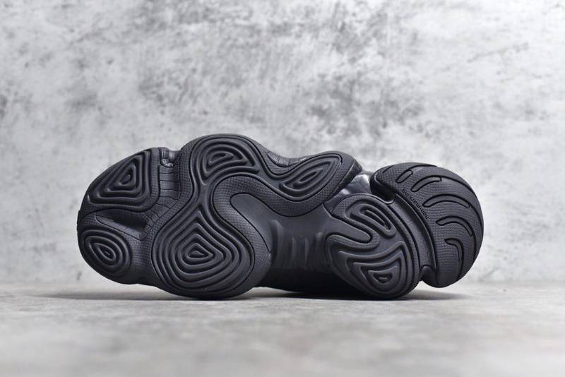 Adidas Yeezy 500
Utility Black