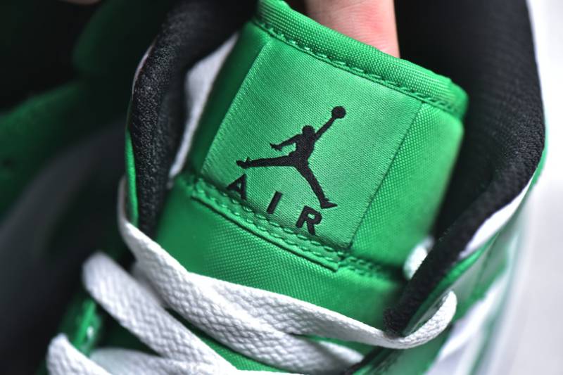 Jordan 1 Mid
Lucky Green