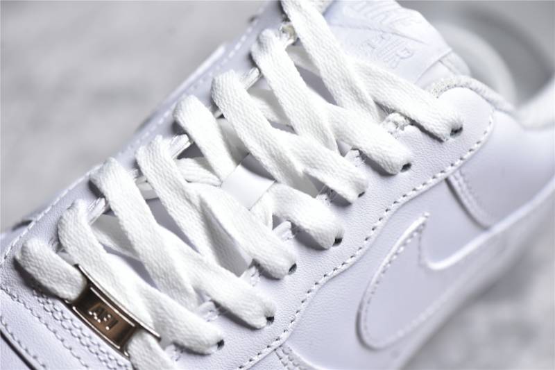 Nike Air Force 1 Low '07
White