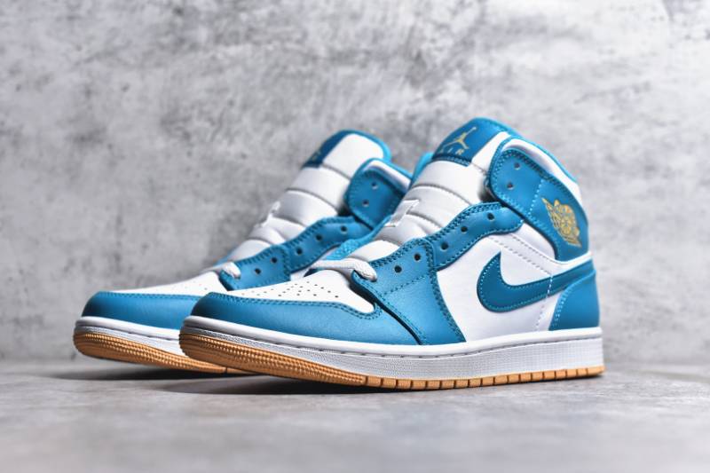 Jordan 1 Mid
Aquatone