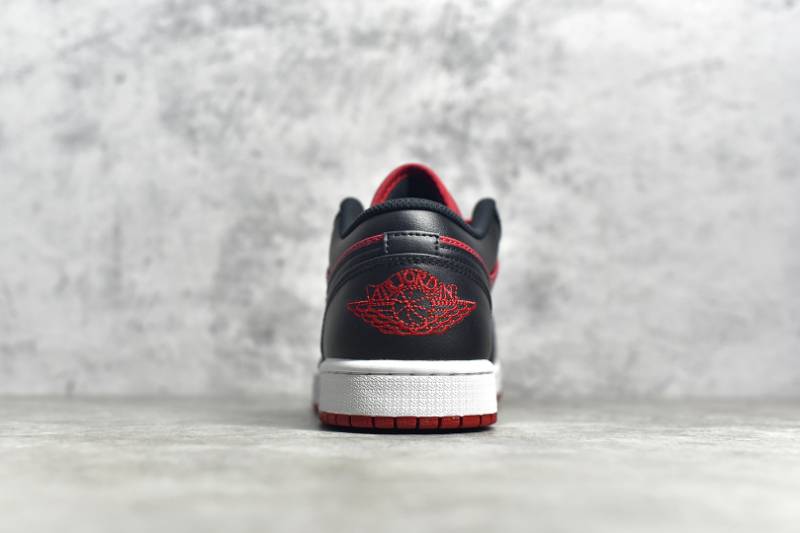 Air Jordan 1 Low Gym Black Red